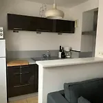 Vue Port Centre Апартаменты